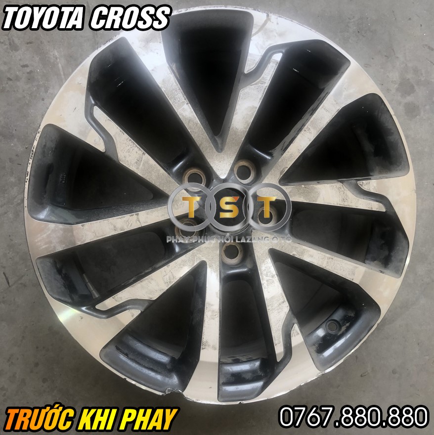 Phay Lazang Toyota Cross - 17 Inch
