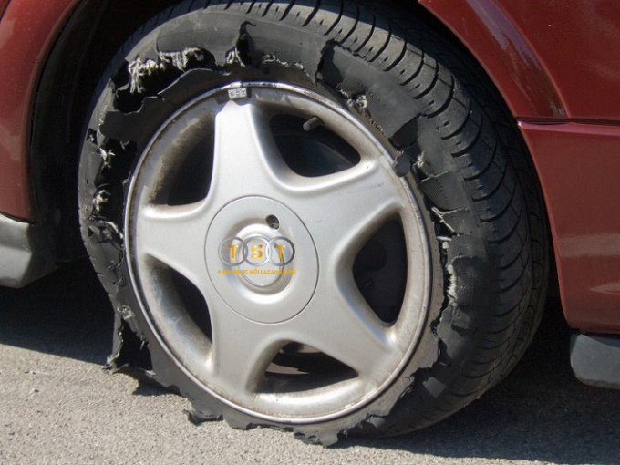 5 Cách Nhận Biết Mâm Xe Bị Nứt Nhẹ - Dấu Hiệu Và Xử lý An Toàn