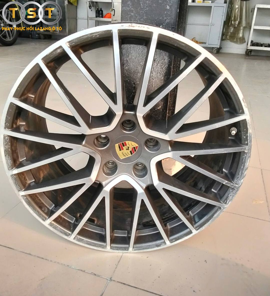 Phay Lazang Porsche - 21 Inch