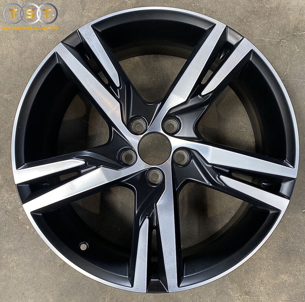 Phay Lazang Volvo XC60