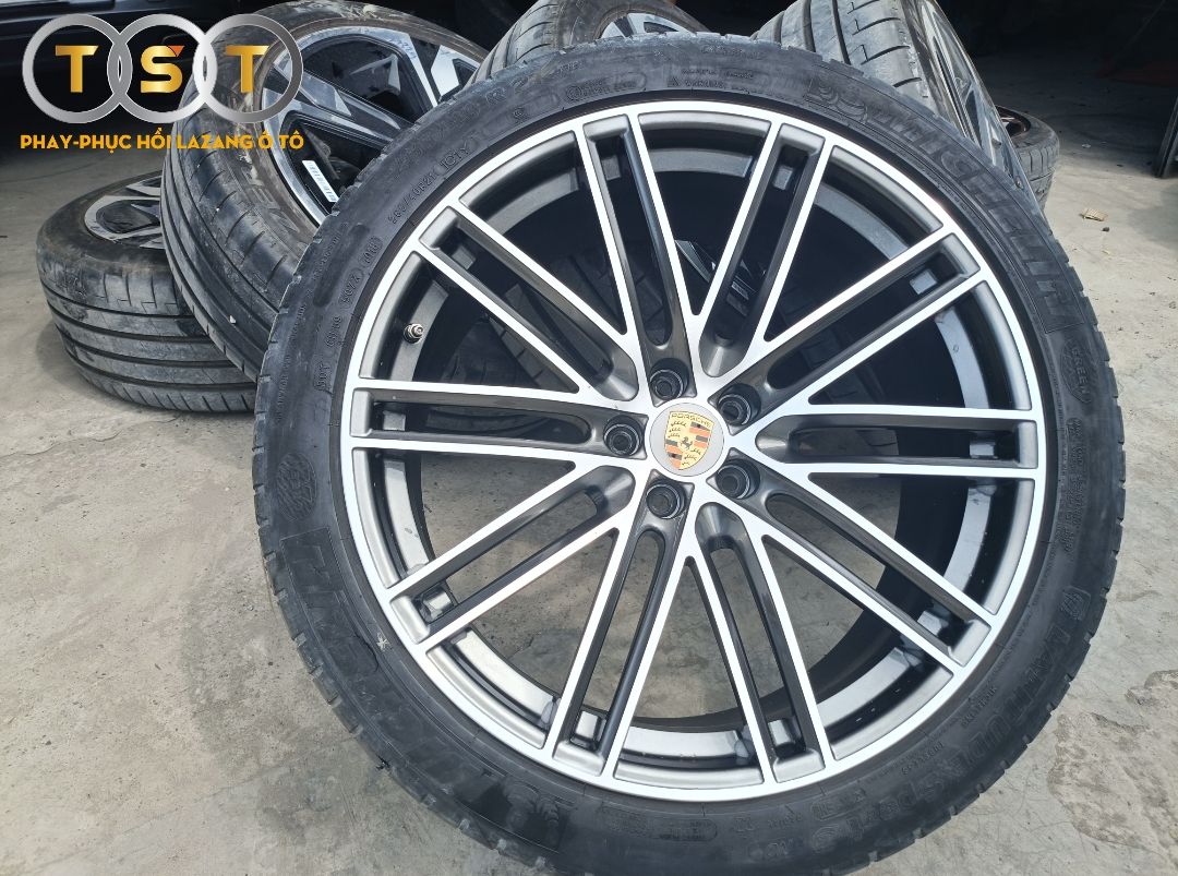 Sơn Lazang Porsche - 21 Inch