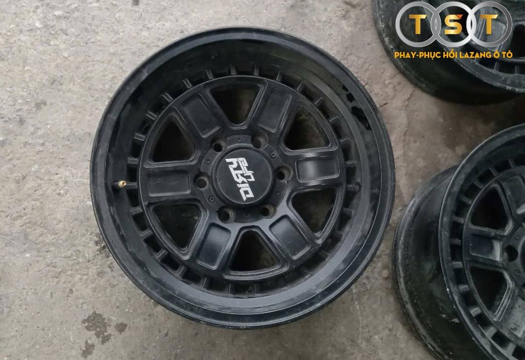 Sơn Lazang Độ - Titan Ánh Thép - 17 Inch