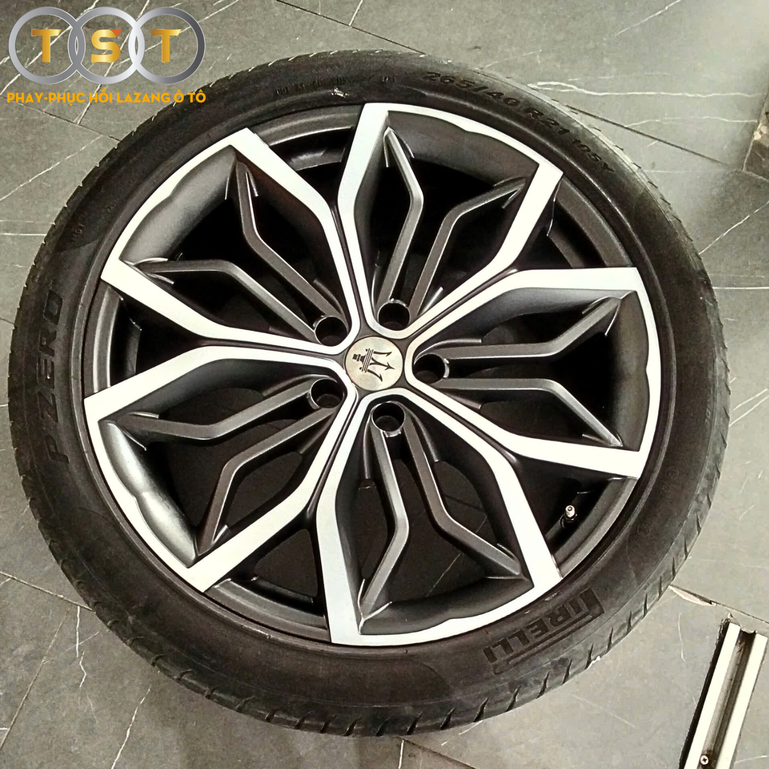 Phay Lazang Maserati - 21 Inch
