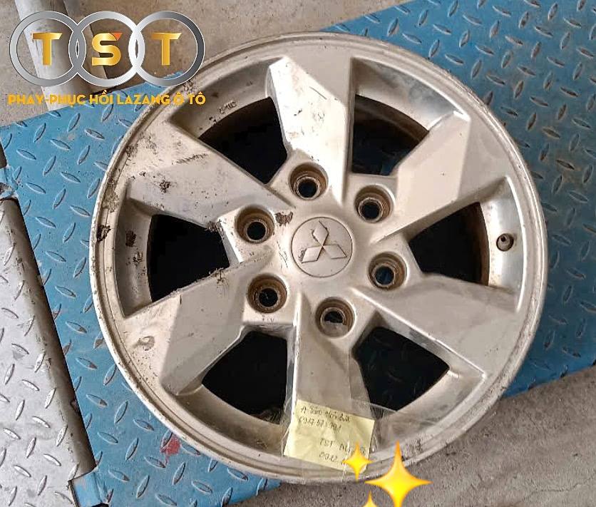 Phay Lazang Mitsubishi  - 16 Inch