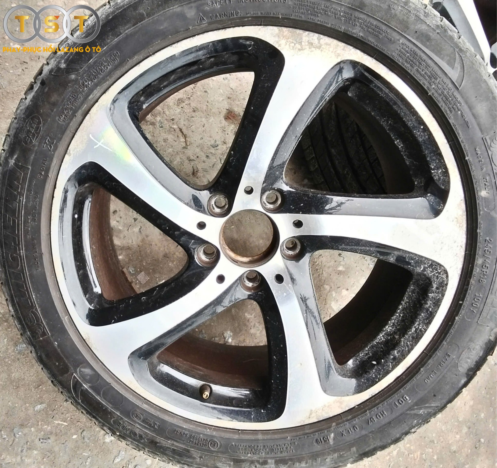 Phay Lazang Mercedes E-Class - 18 Inch
