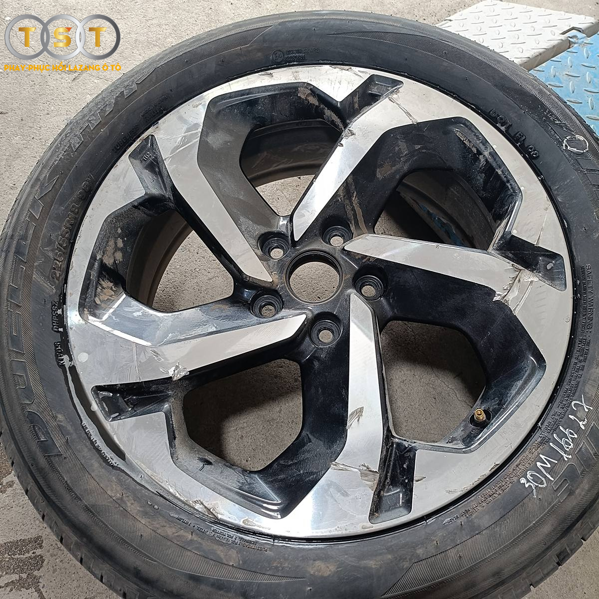 Phay Lazang Subaru - 18 Inch