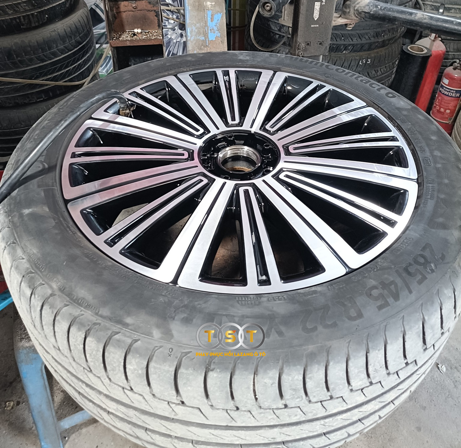 Phay Lazang Maybach GLS600 - >22 Inch