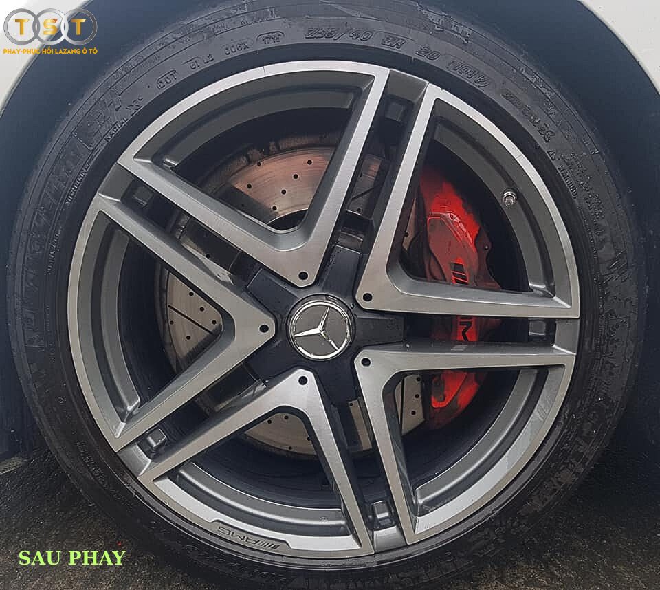 Phay Lazang Mercedes C63s AMG - 19 Inch