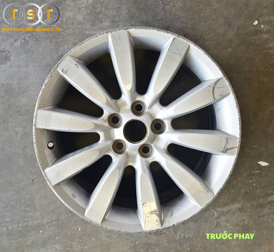 Phay Lazang Mitsubishi Lancer - 18 Inch