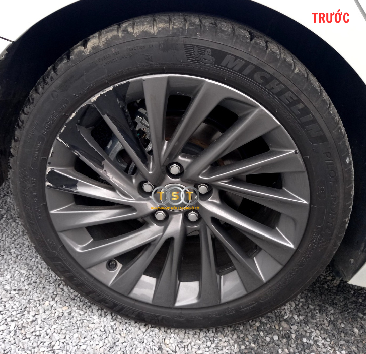 Phay Lazang Lexus LS500 - 18 Inch
