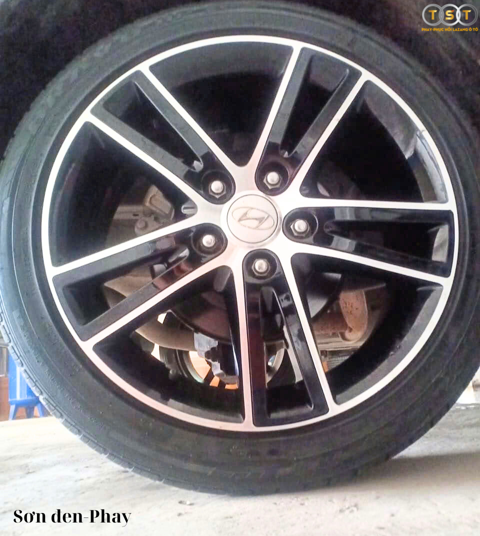 Phay Lazang Hyundai i30 - 17 Inch