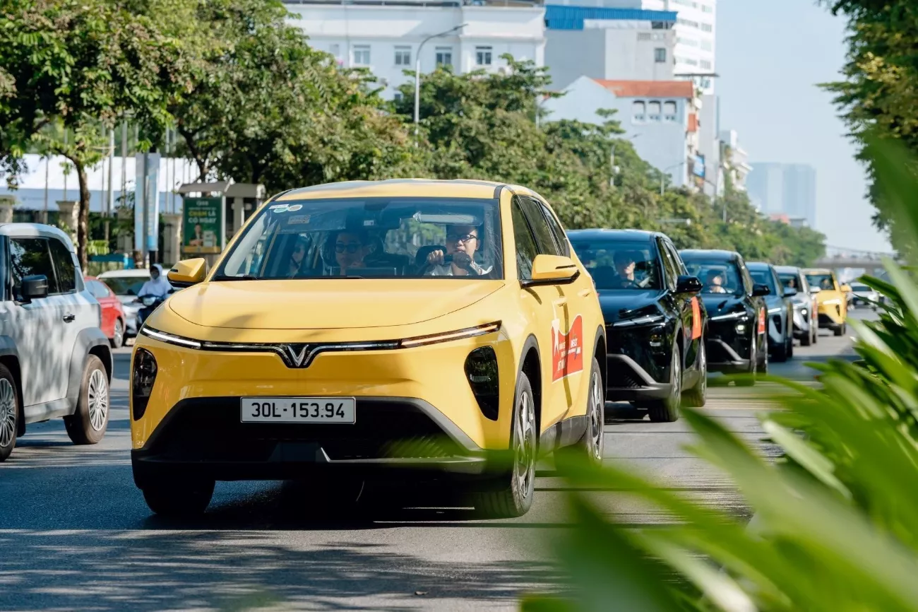 VinFast Áp Đảo Top 10 Ô Tô Bán Chạy Tháng 10/2025