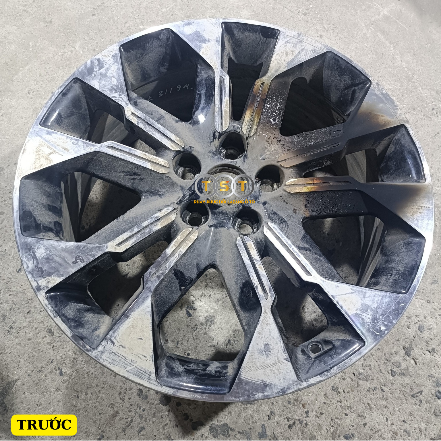 Phay Lazang KIA Carnival - 19 Inch