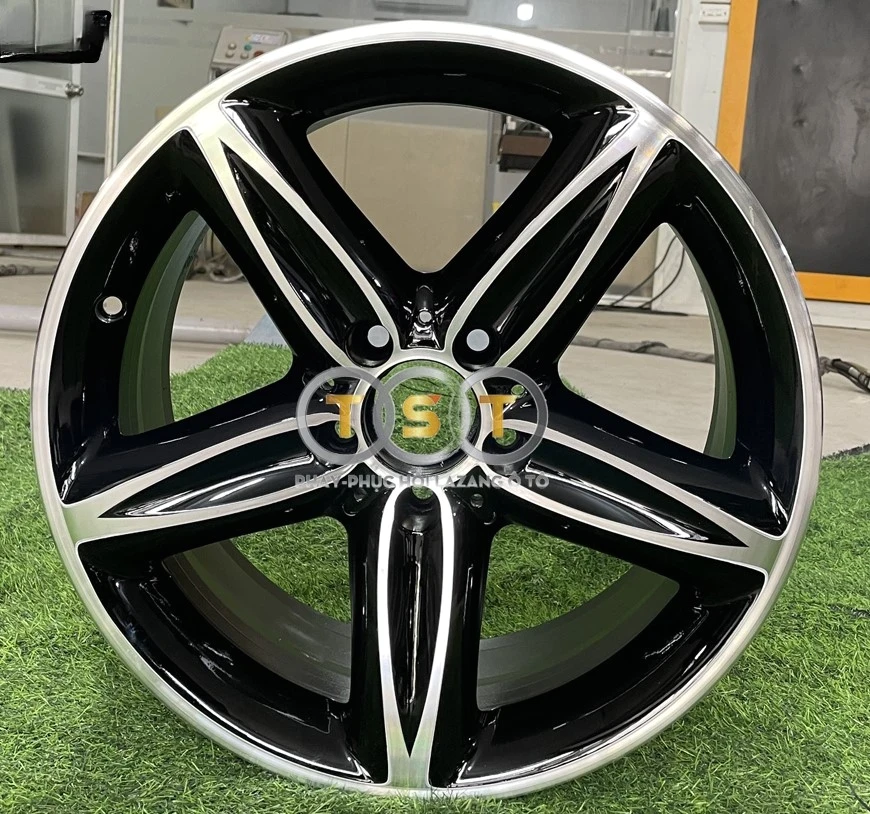 Phay Lazang Mercedes-Benz S-Class 04-05 - 18 Inch