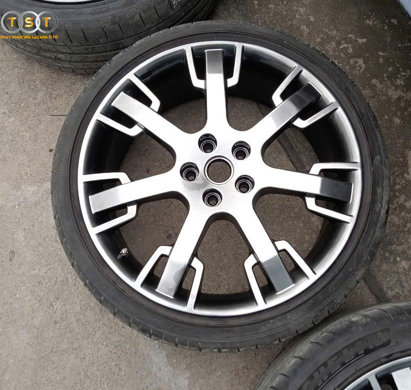 Sơn Lazang Maserati - 20 Inch