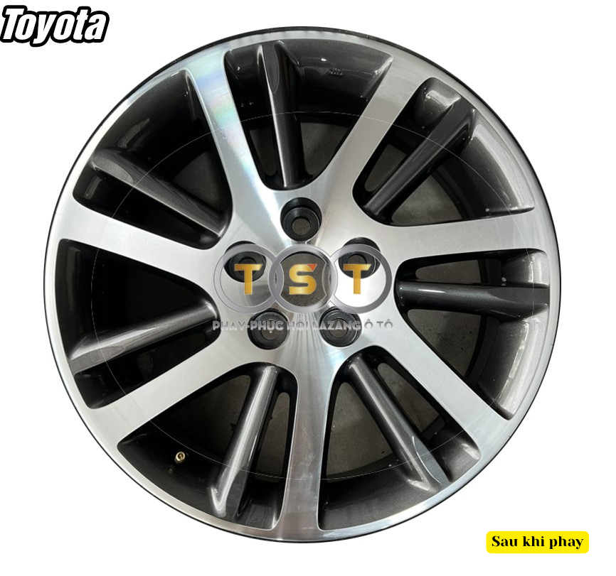 Phay Lazang Toyota Camry (2010-2014) - 17 Inch