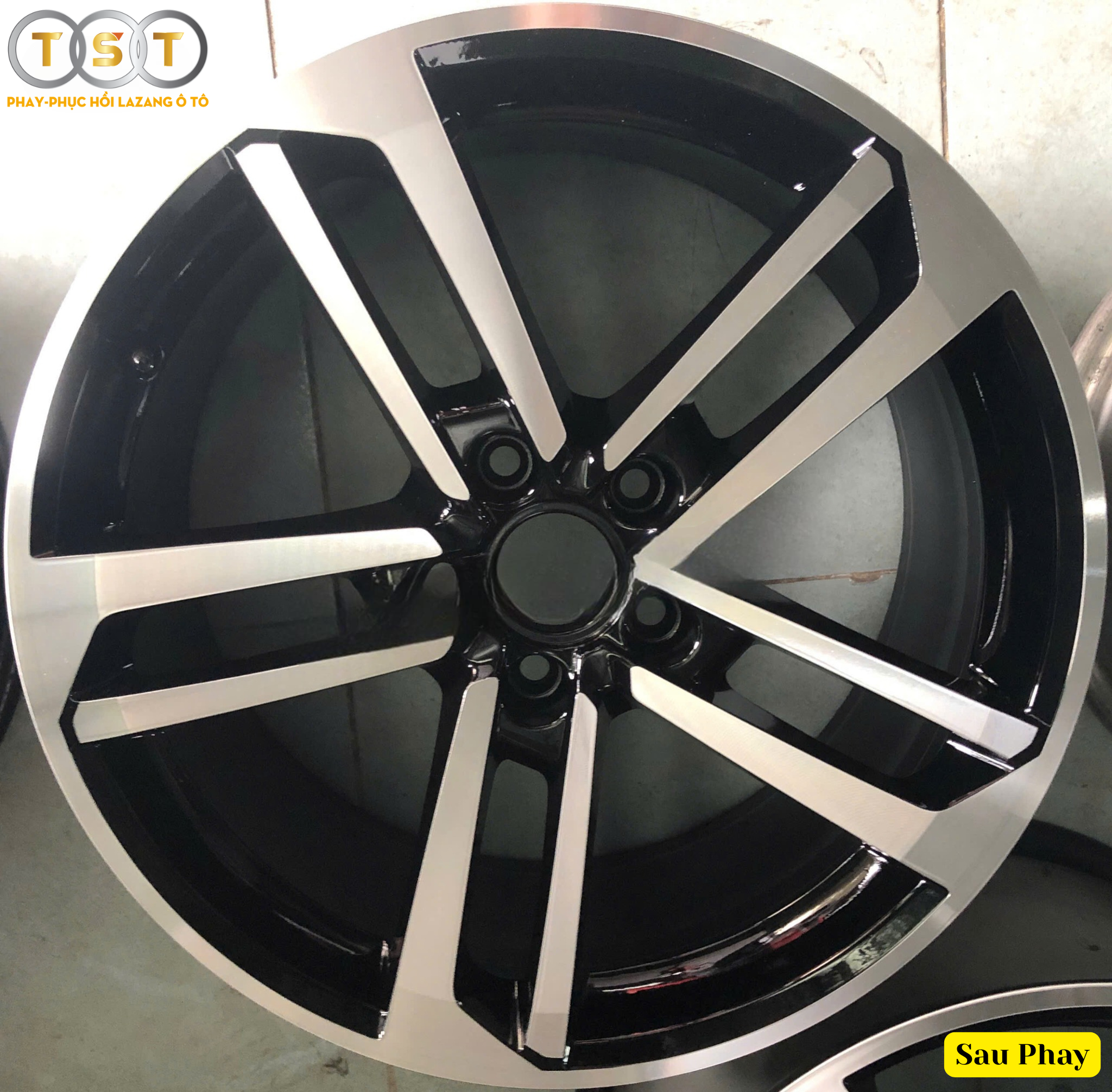 Phay Lazang Audi (A4, A5, A6) - 18 Inch