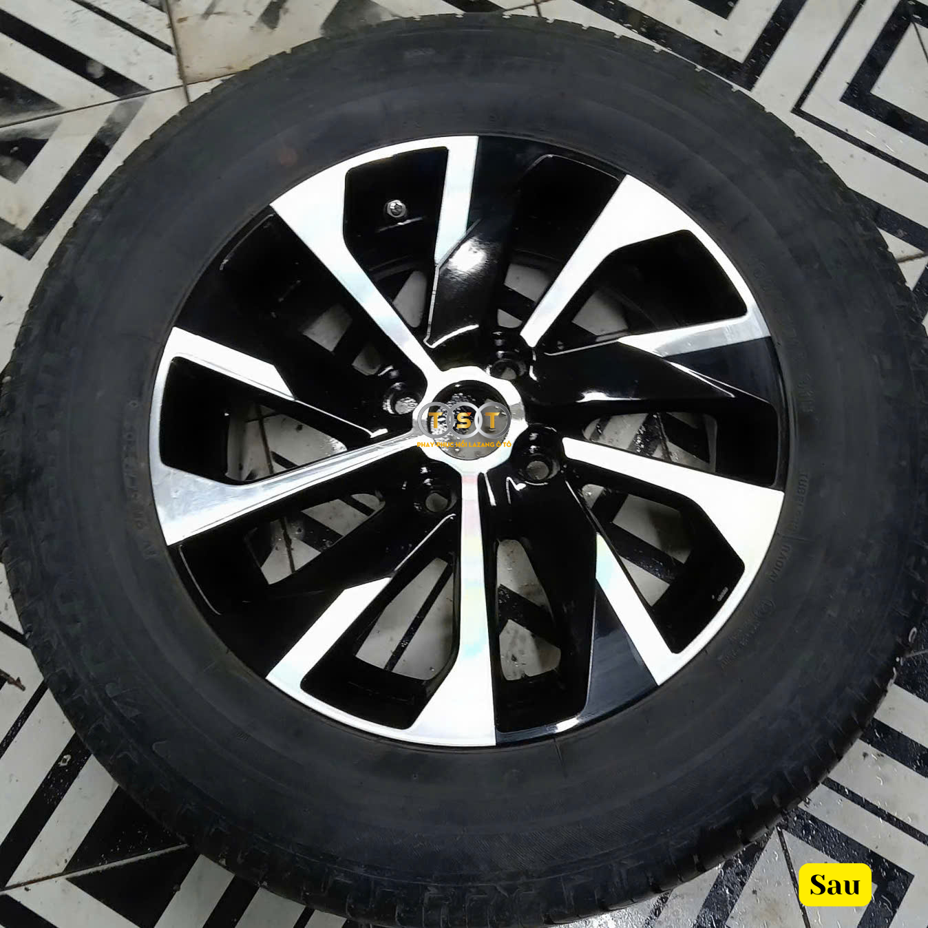 Phay Lazang Nissan Almera - 15 Inch