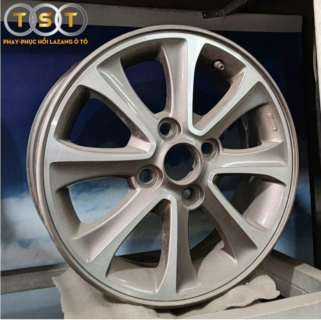 Lazang Hyundai i10 - Mã HUD 15