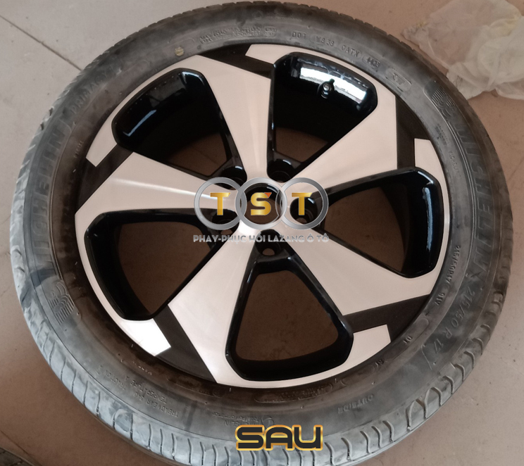Phay Lazang Daewoo Lacetti CDX - 17 Inch