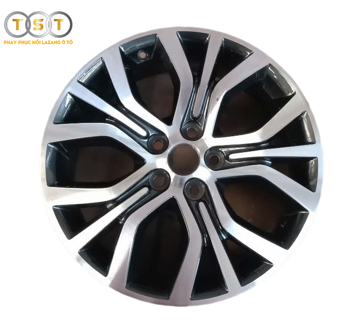 Phay Lazang Mitsubishi Outlander (2016-2018) - 18 Inch