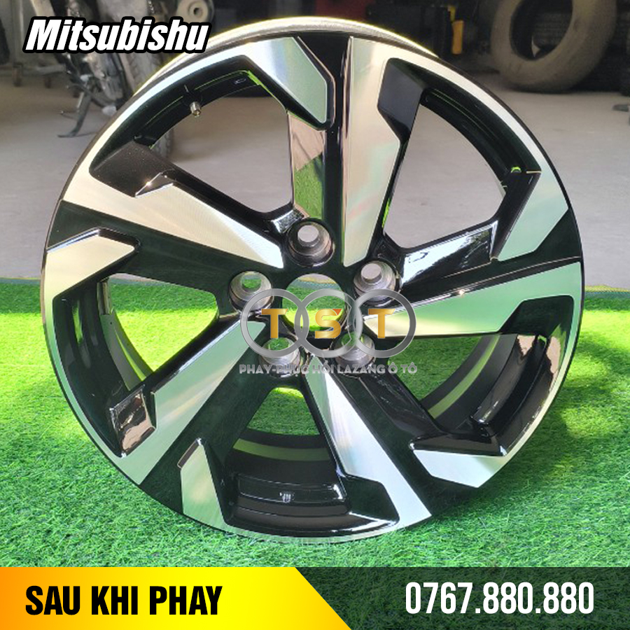 Phay Lazang Xpander GLS (Hoặc Premium) - 17 Inch