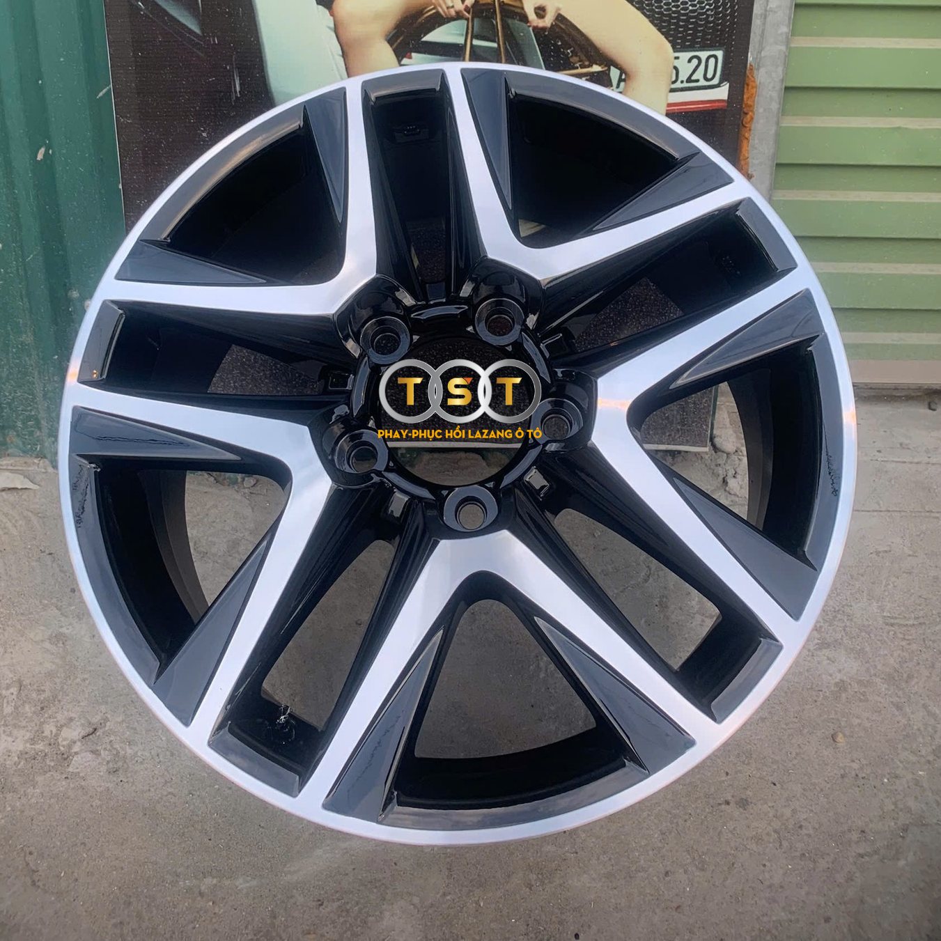Phay Lazang Lexus LX570 (2013-2015) - 20 Inch