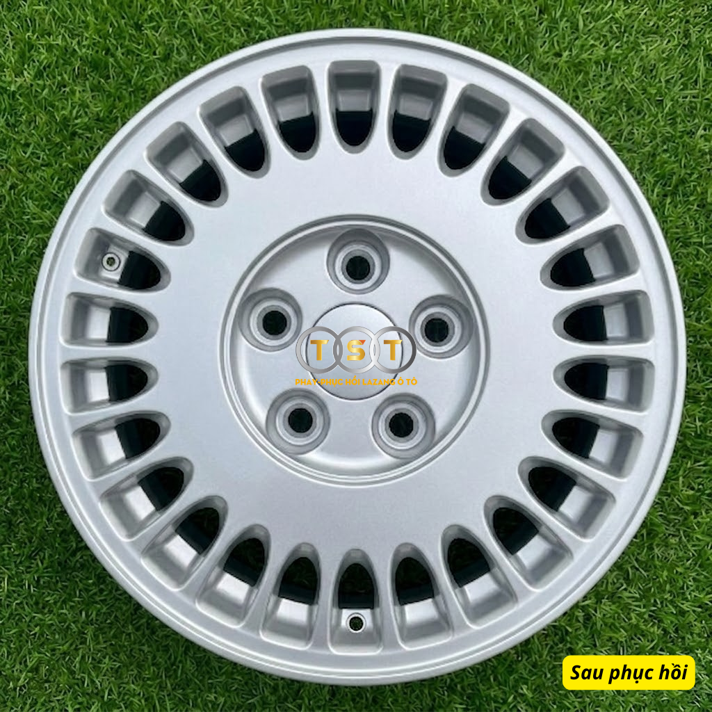 Sơn Lazang Toyota Crown - 15 Inch