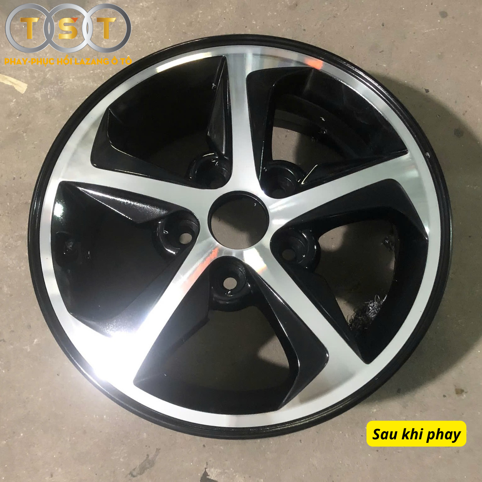 Phay Lazang Hyundai Elantra (2017-2018) - 15 Inch