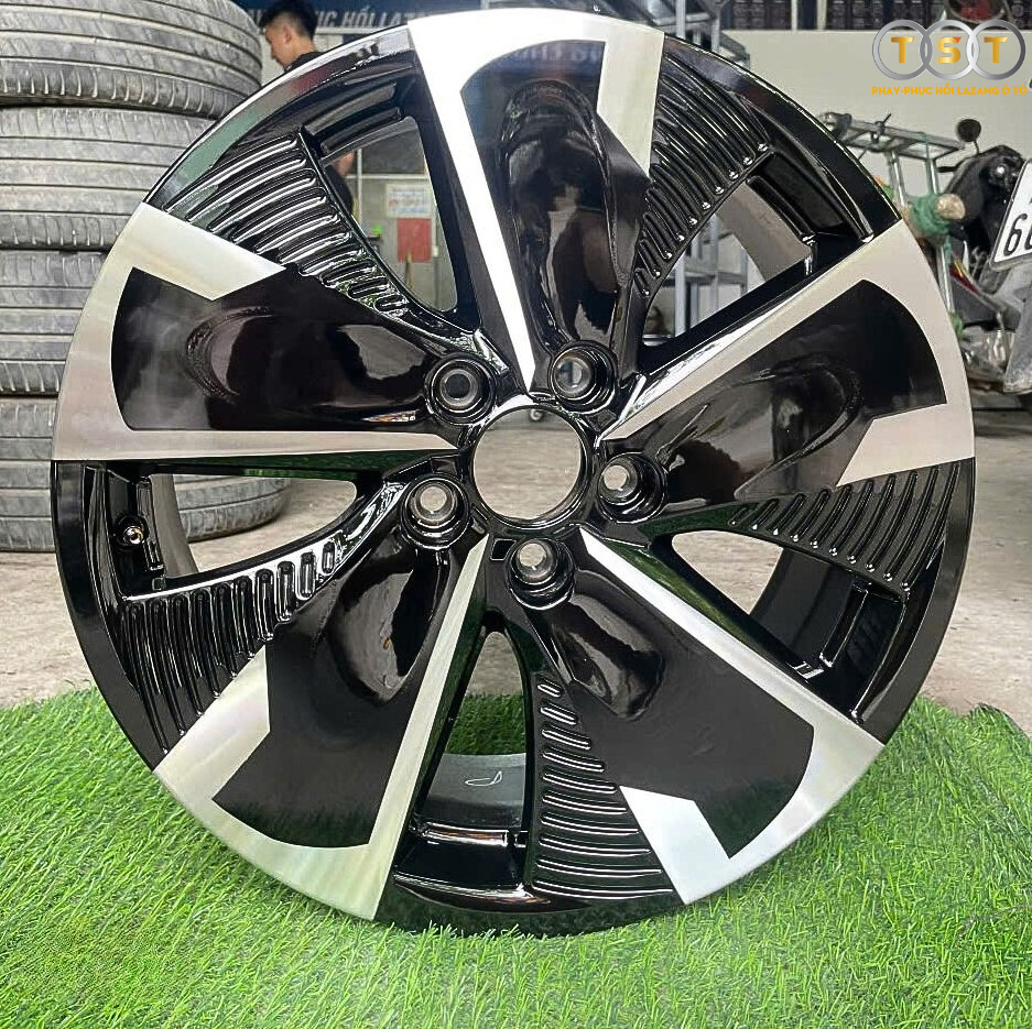 Phay Lazang Vinfast VF7 Eco (2025) - 19 Inch