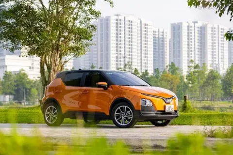 Top 10 Ô Tô Bán Chạy Nhất Việt Nam 2024: Những Cái Tên Gây Bất Ngờ
