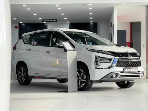 Thị Trường MPV Đầu Năm 2025: Cuộc Đua Giảm Giá Kích Cầu