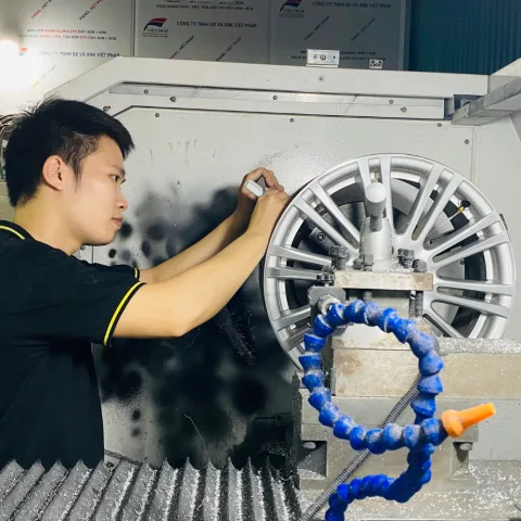 Nắn Mặt Ngoài Lazang >22 Inch