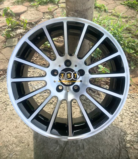 Phay Lazang Mercedes SLK350/ SLK55 (2004-2011) - 17 Inch