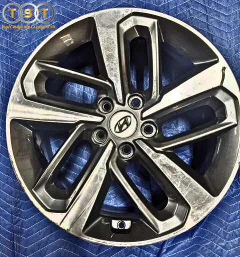 Phay Lazang Hyundai Kona (2018-2021) - 18 Inch
