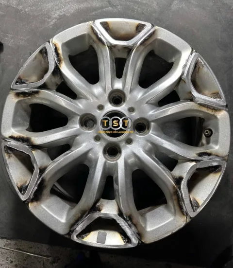 Sơn Lazang Ford - 16 Inch