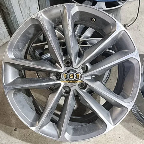 Phay Lazang Hyundai Santa Fe (2012-2018) - 19 Inch