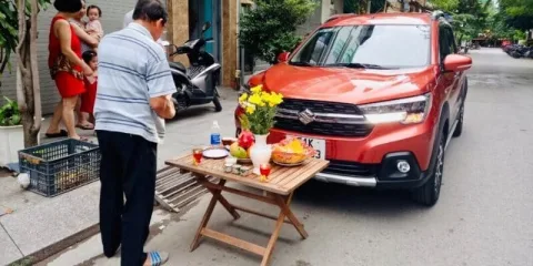 Những Lễ Vật Cần Chuẩn Bị Khi Cúng Xe Mới