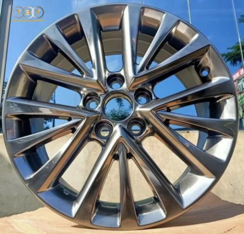 Sơn Lazang Toyota Camry XV50 - 17 Inch