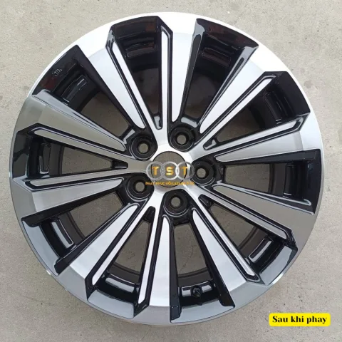 Phay Lazang Toyota Veloz Cross - 17 Inch