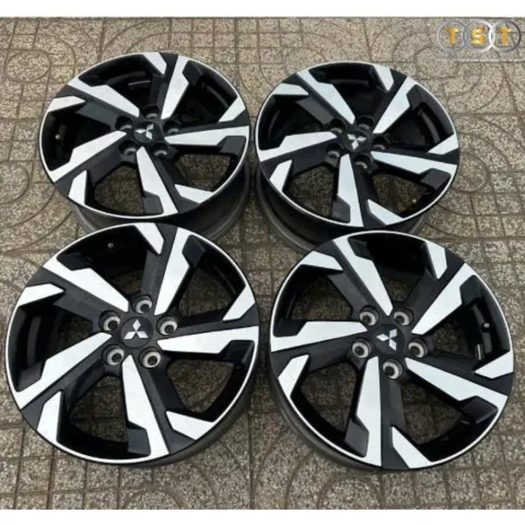 Lazang Mitsubishi Xpander - 17 Inch - Mã Mitsu04