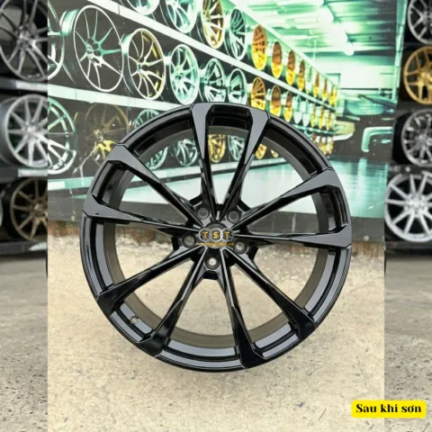 Sơn Lazang Lamborghini Urus - 23 Inch