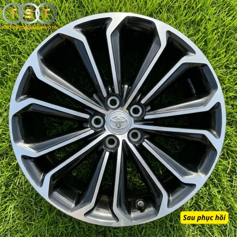 Phay Lazang Toyota Corolla Altis 2.0V - 17 Inch