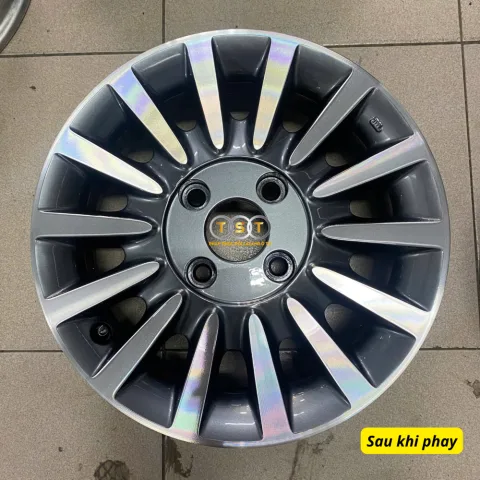Phay Lazang Nissan Sunny/Almera - 15 Inch
