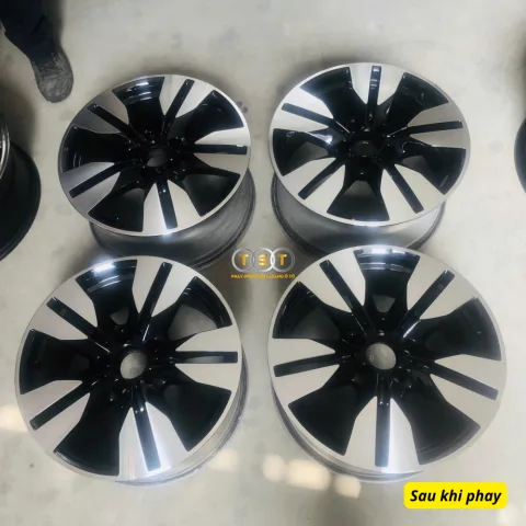 Phay Lazang Mercedes E-Class E350 - 17 Inch